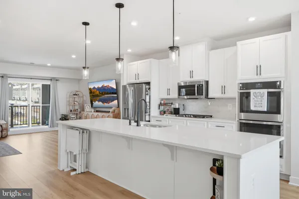 $635,000 | 1612 Kirkman Street, Dumfries, VA 22026