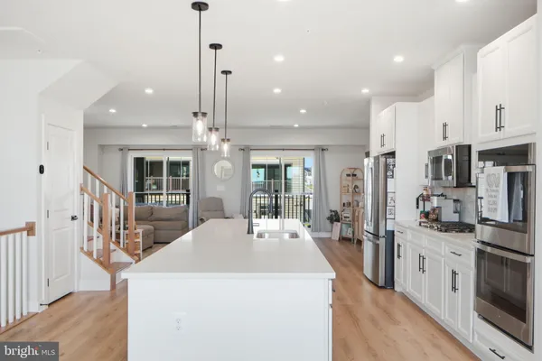 $635,000 | 1612 Kirkman Street, Dumfries, VA 22026