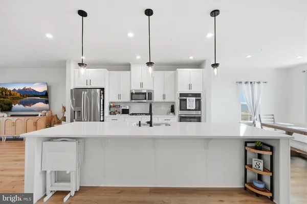 $635,000 | 1612 Kirkman Street, Dumfries, VA 22026