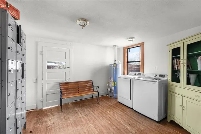 $350,000 | 112 South Evans Street, Boyd, TX 76023