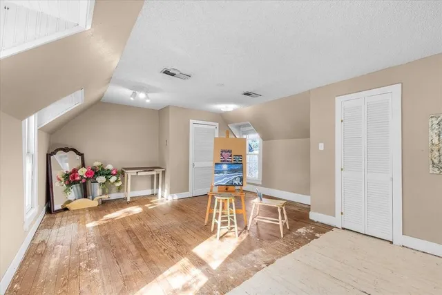 $350,000 | 112 South Evans Street, Boyd, TX 76023