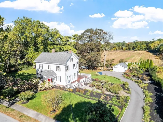 $1,985,000 | 25 Fairhaven Road, Concord, MA 01742