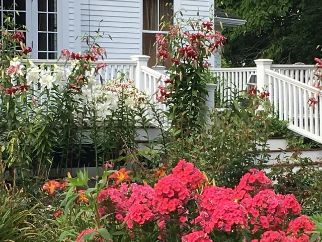 $1,985,000 | 25 Fairhaven Road, Concord, MA 01742