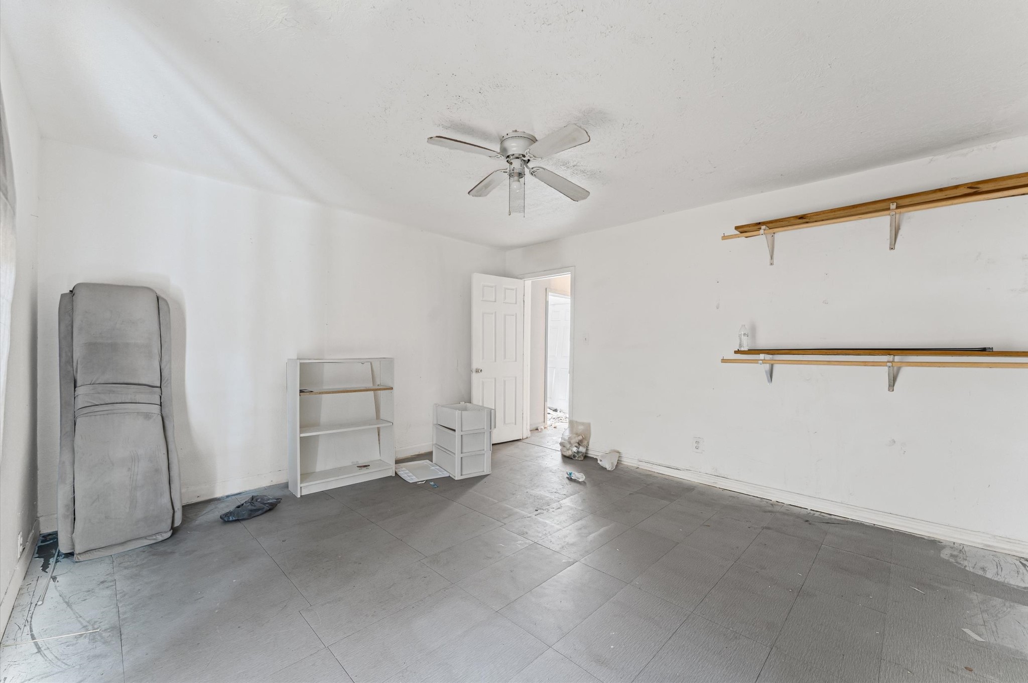 605 Post Street Houston, TX 77022 - Photo 17 of 18