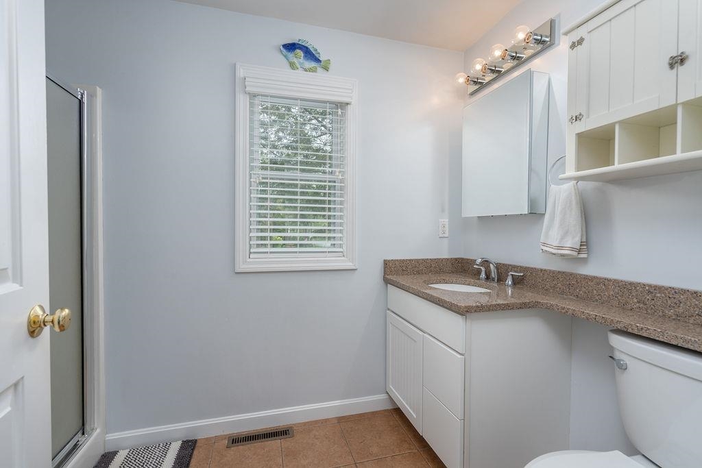 124 Water Street Strafford, NH 03884 - Photo 17 of 39