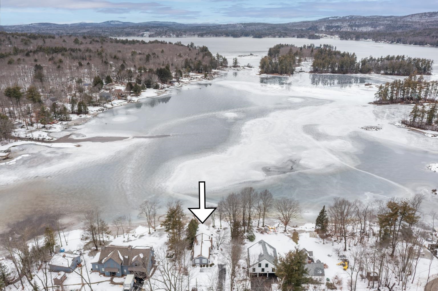 124 Water Street Strafford, NH 03884 - Photo 2 of 39