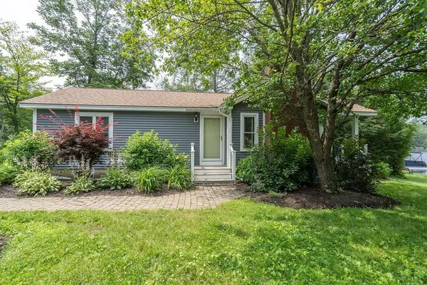 $3,700 | 124 Water Street, Strafford, NH 03884