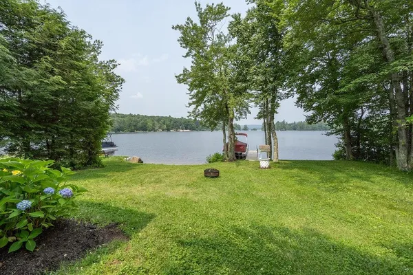 $3,700 | 124 Water Street, Strafford, NH 03884