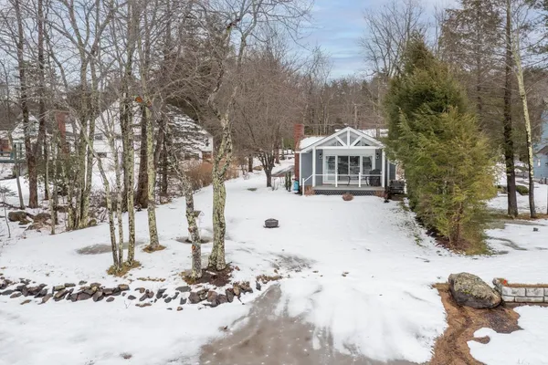 $3,700 | 124 Water Street, Strafford, NH 03884