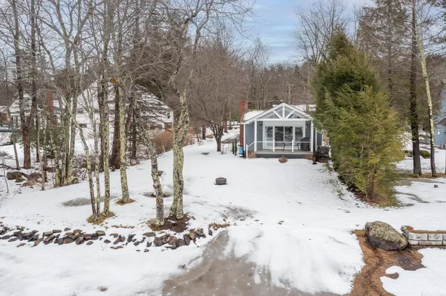 $3,700 | 124 Water Street, Strafford, NH 03884