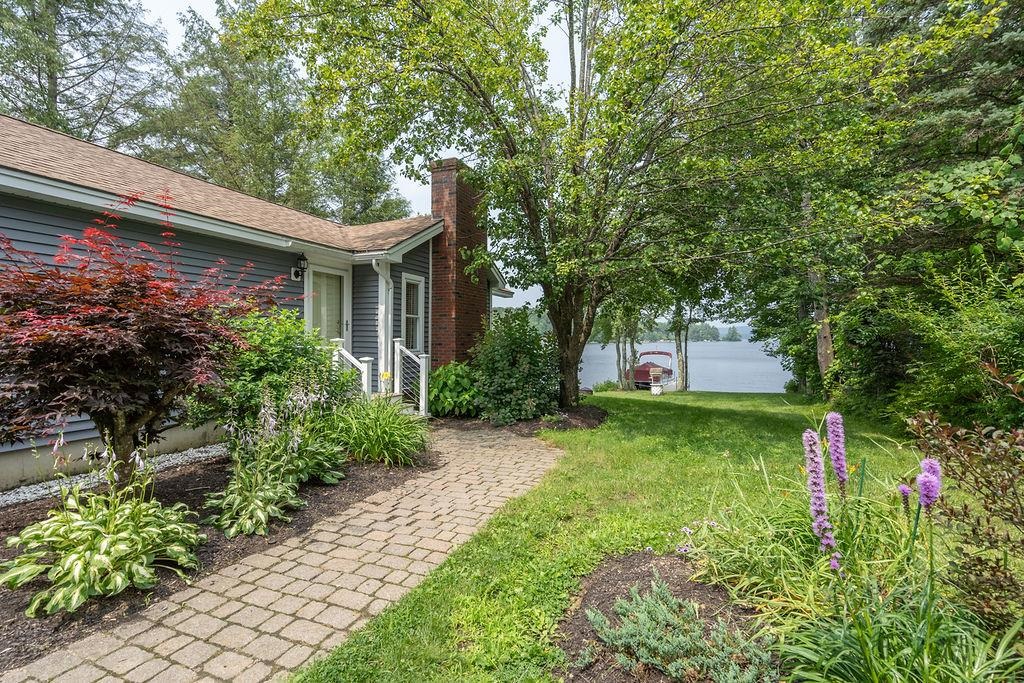 124 Water Street Strafford, NH 03884 - Photo 5 of 39