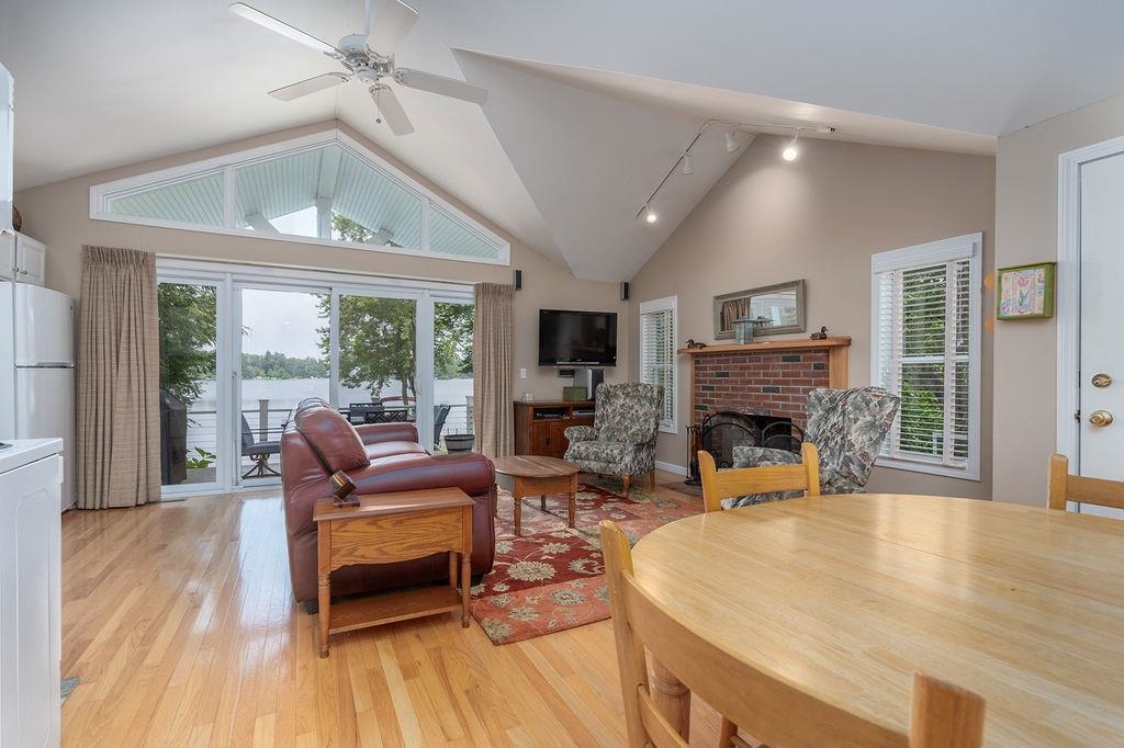 124 Water Street Strafford, NH 03884 - Photo 7 of 39