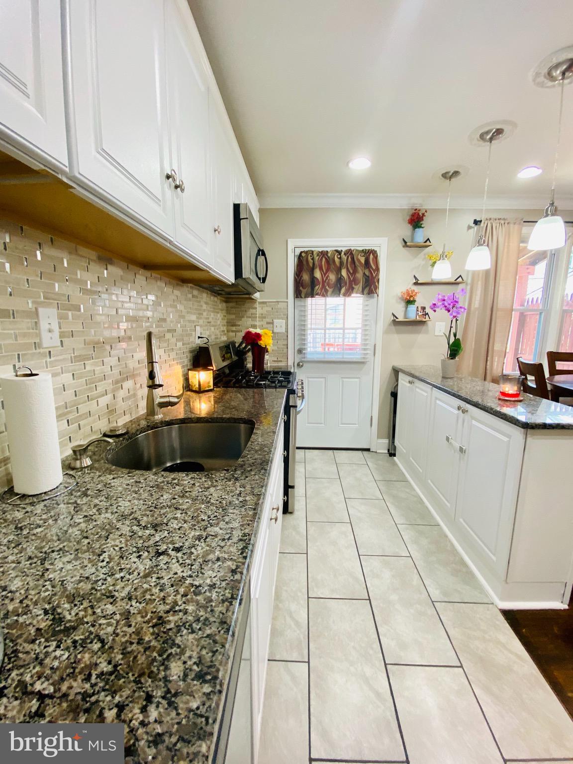 1636 Manor Road Baltimore, MD 21222 - Photo 13 of 38 Gallery Image 13