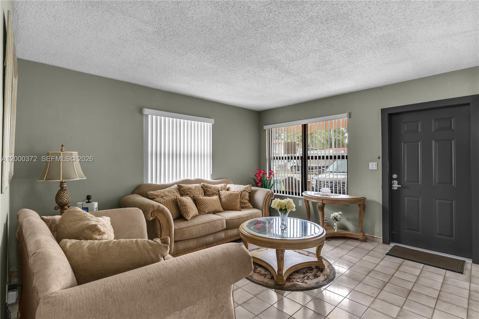 6770 Southwest 15th Street Miami, FL 33144 - Photo 5 of 36