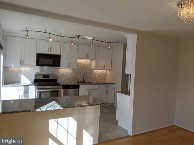 $2,800 | 509 Suffield Drive, Gaithersburg, MD 20878