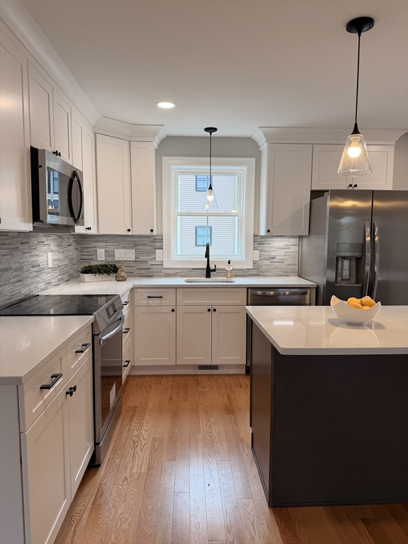 9 Acton Road, Unit 8 Chelmsford, MA 01824 - Photo 1 of 13