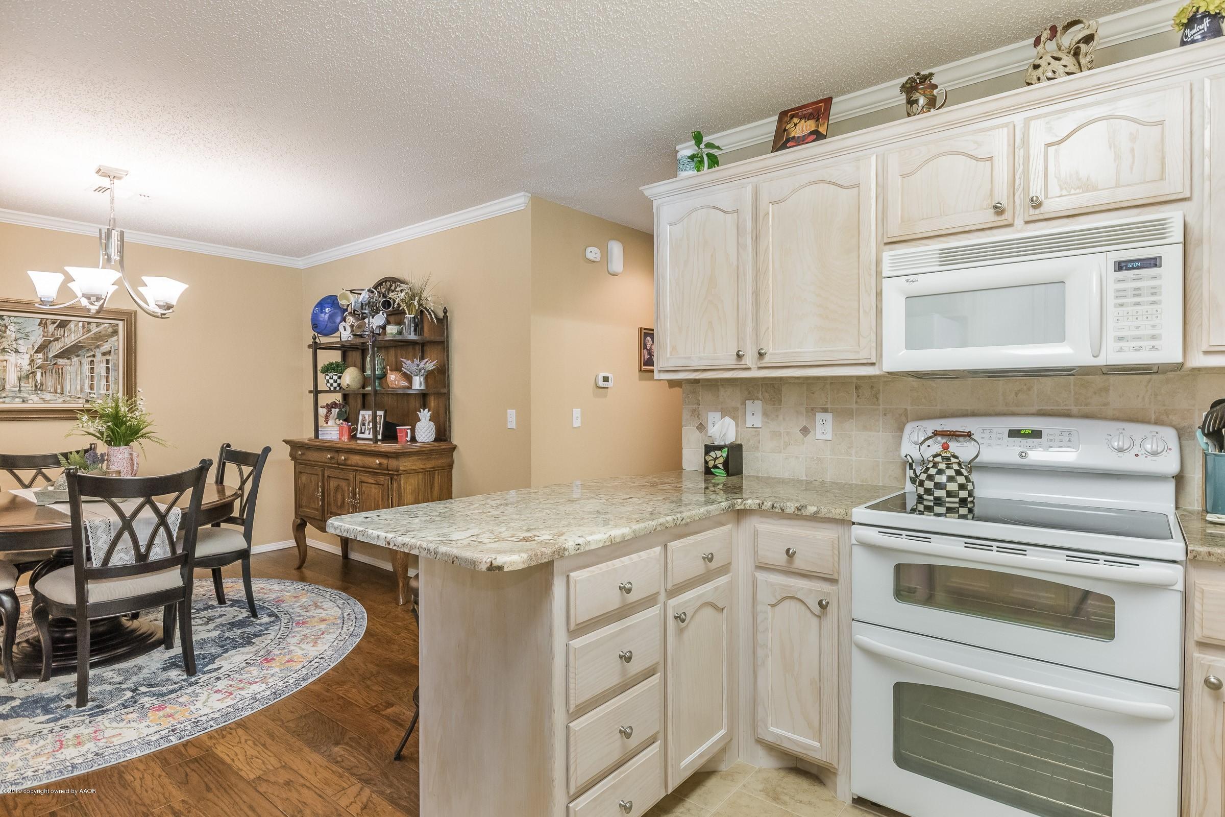 7006 Thunder Road Amarillo, TX 79119 - Photo 8 of 18 Kitchen