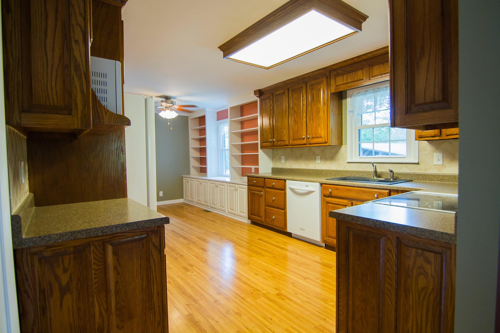 1481 Lasea Road Columbia, TN 38401 - Photo 9 of 23 Gallery Image 9