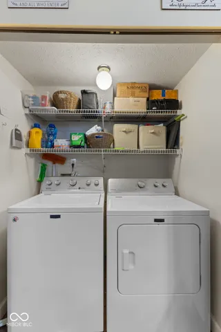 $284,000 | 6913 Thousand Oaks Drive, Indianapolis, IN 46214