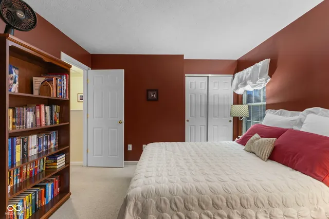 $284,000 | 6913 Thousand Oaks Drive, Indianapolis, IN 46214