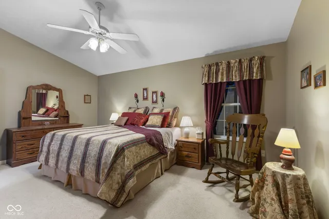 $284,000 | 6913 Thousand Oaks Drive, Indianapolis, IN 46214