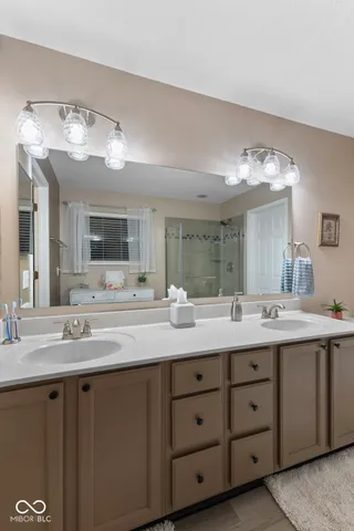 $284,000 | 6913 Thousand Oaks Drive, Indianapolis, IN 46214