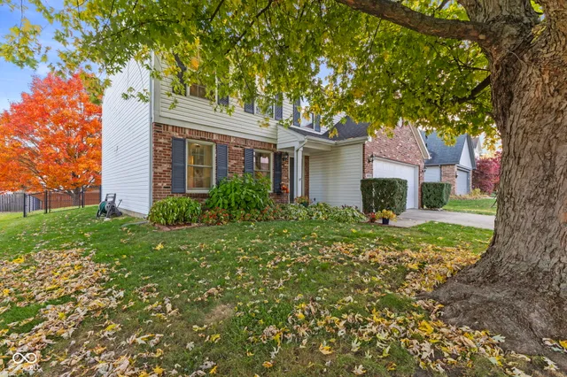 $284,000 | 6913 Thousand Oaks Drive, Indianapolis, IN 46214