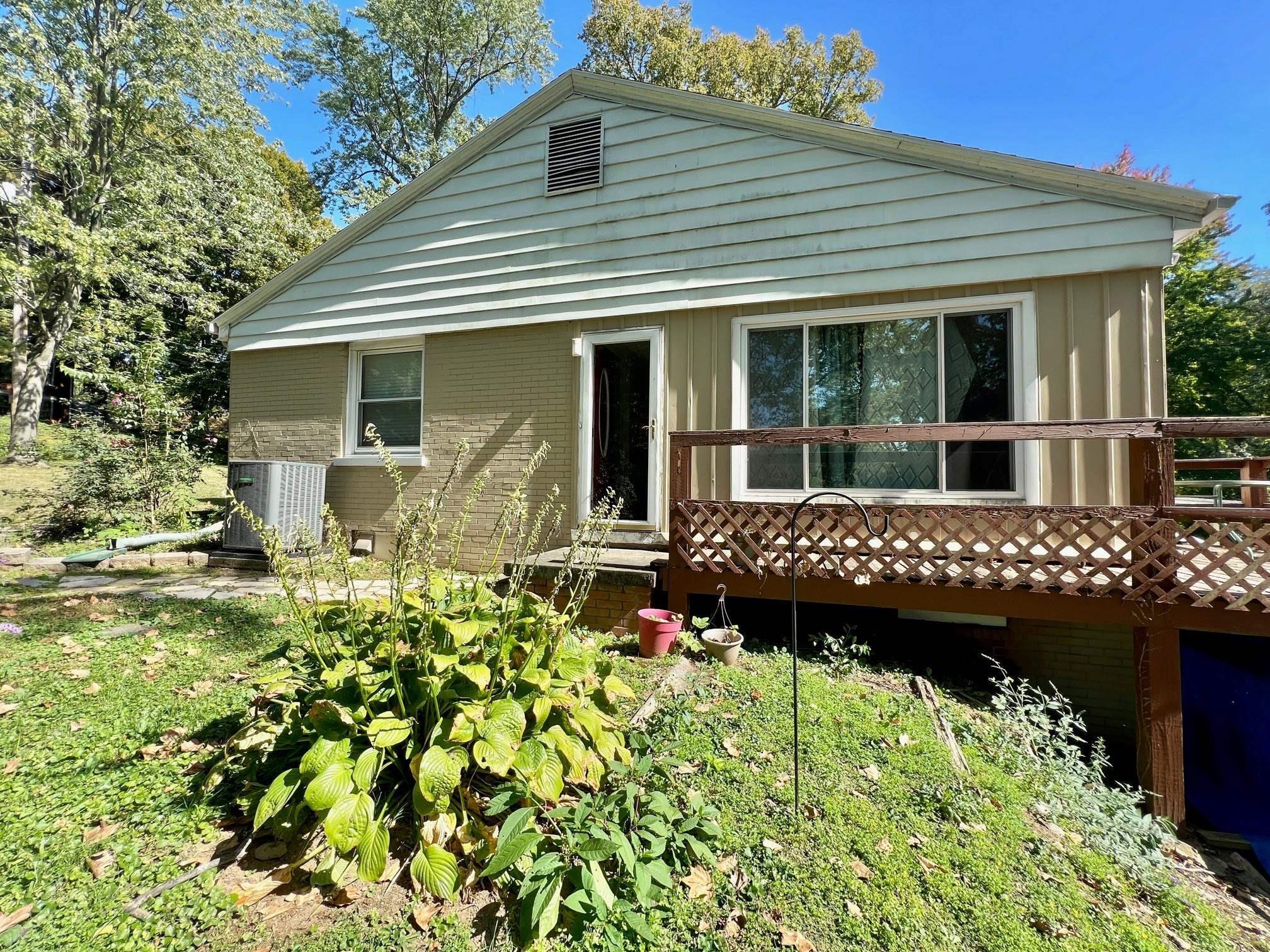 7223 Newburgh Road Evansville, IN 47715 - Photo 3 of 24 Gallery Image 3