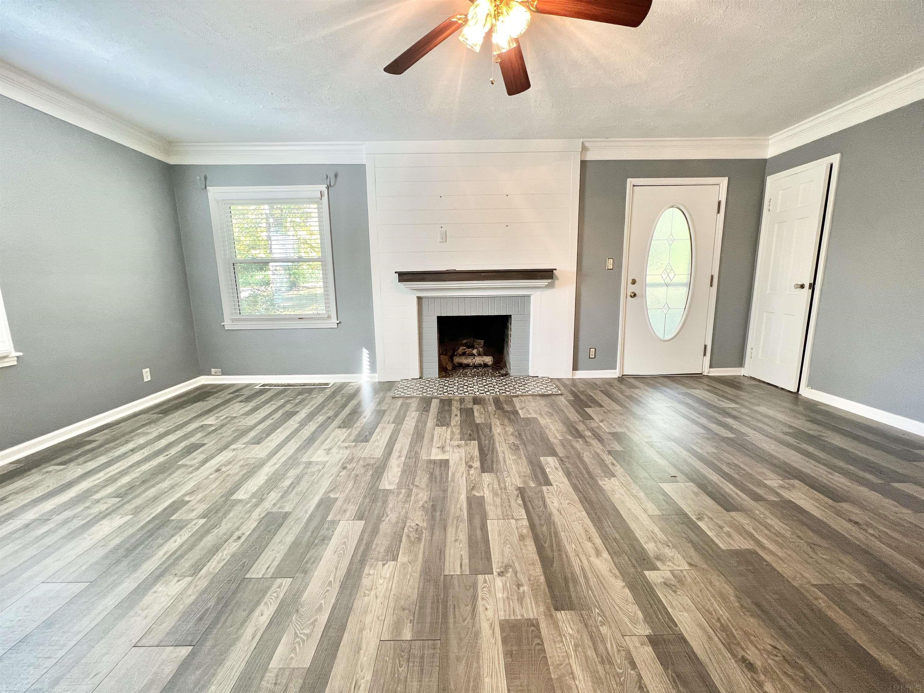 7223 Newburgh Road Evansville, IN 47715 - Photo 8 of 24 Gallery Image 8