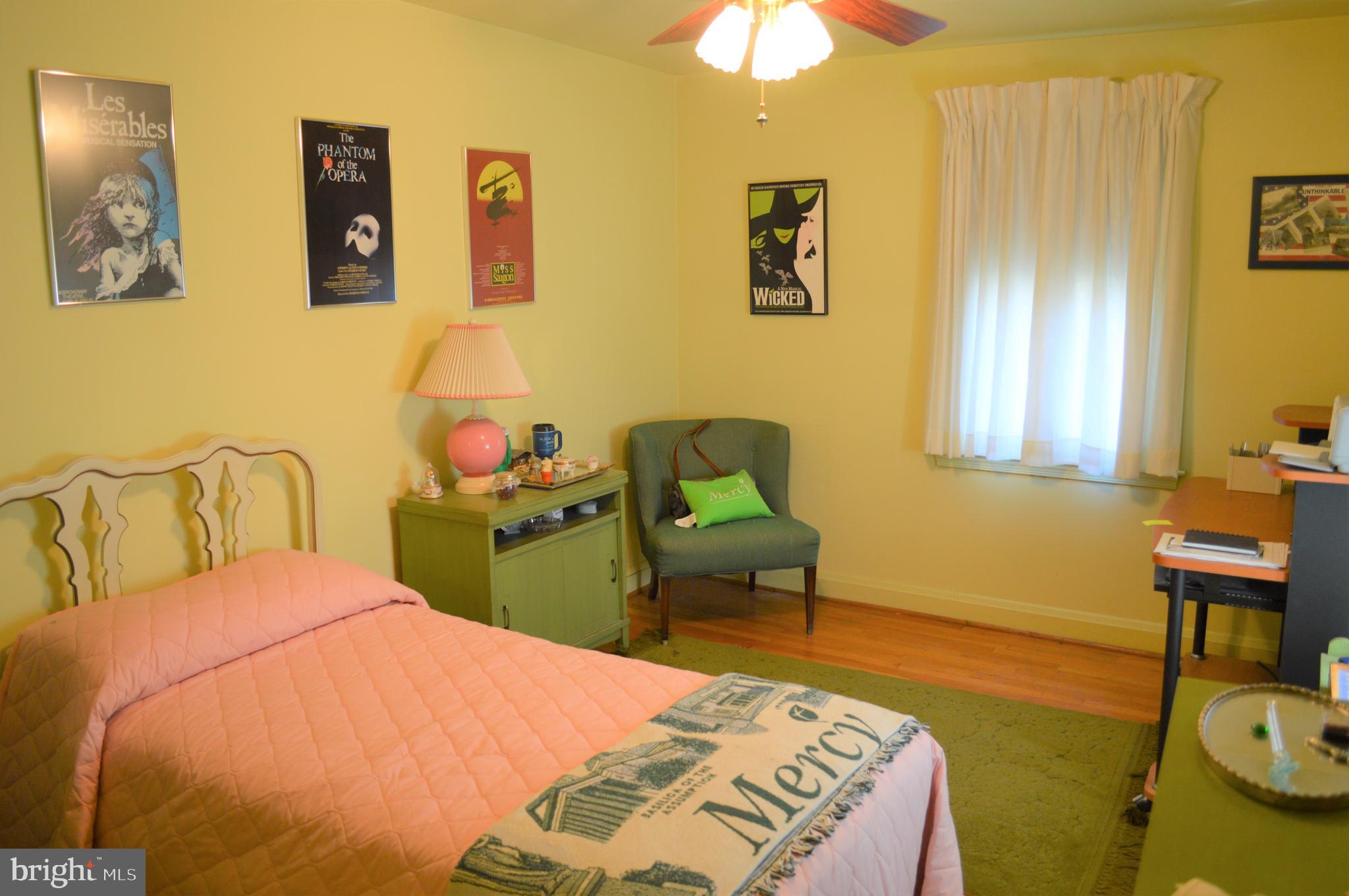 8110 Pleasant Plains Road Towson, MD 21286 - Photo 14 of 27 second bedroom with hardwood floors