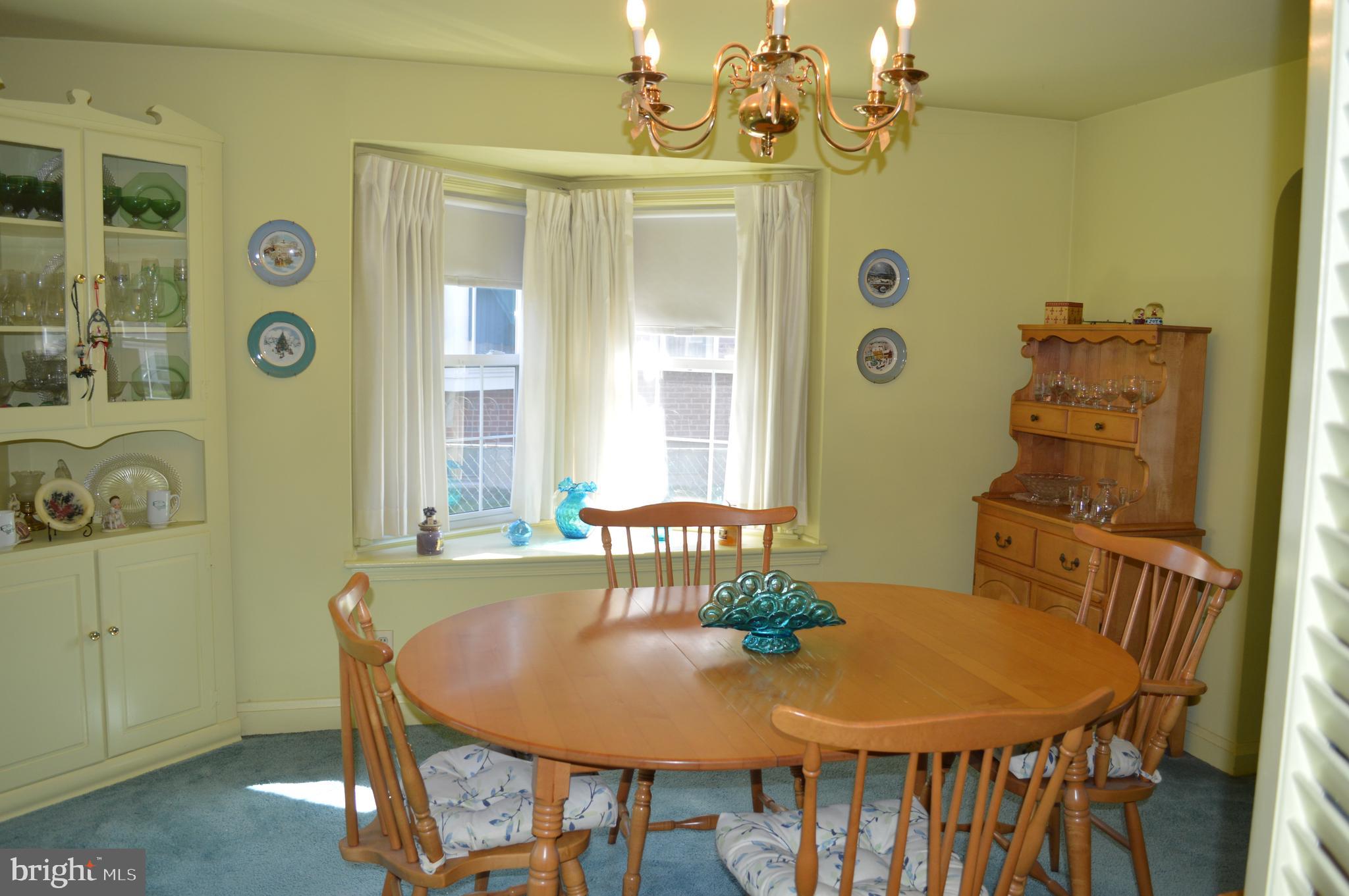 Dining room with large bay window