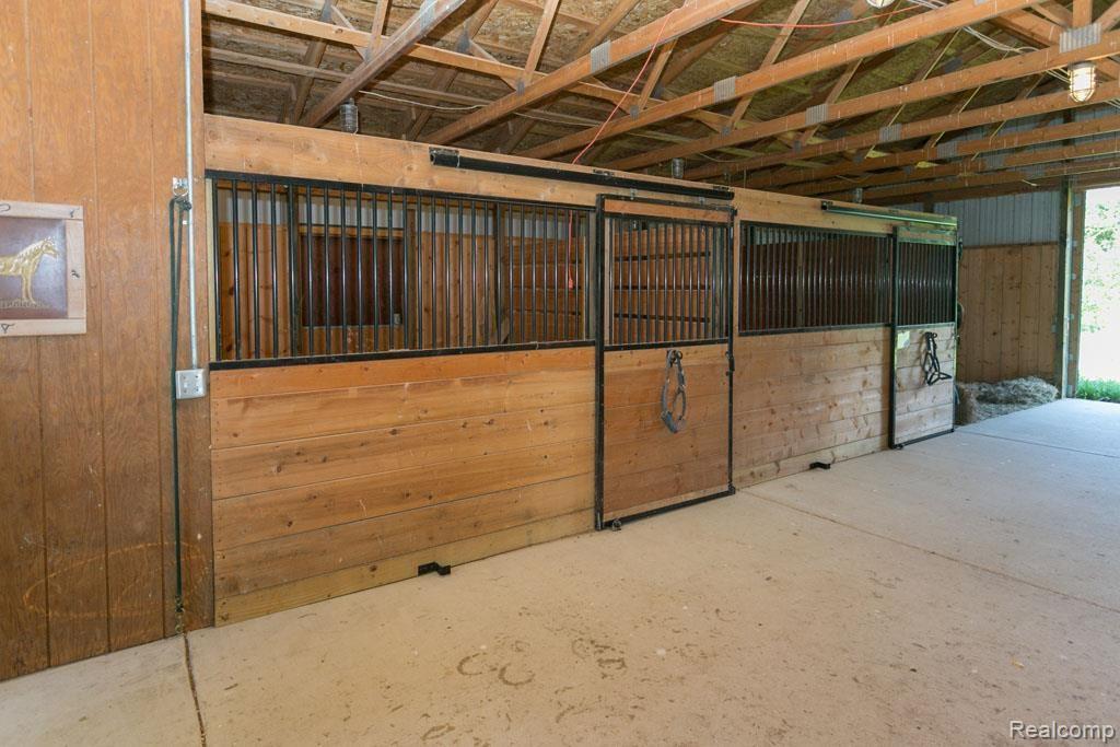 4489 East Allen Road Howell, MI 48855 - Photo 47 of 73