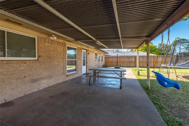 $275,000 | 1909 New Orleans Street, Deer Park, TX 77536