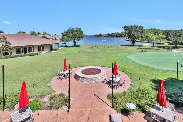 $1,850 | 36 April Point Drive North, Montgomery, TX 77356