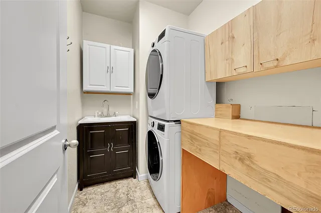 $900,000 | 430 Cheyenne Drive, Lafayette, CO 80026