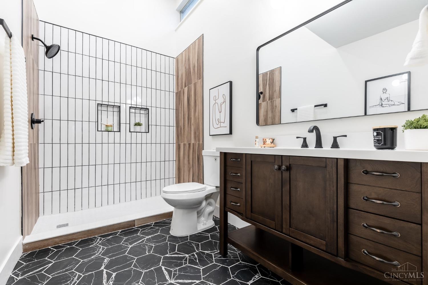 3101 Diehl Road Cincinnati, OH 45211 - Photo 26 of 44 Gallery Image 26