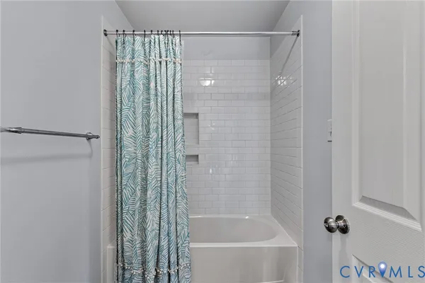 $799,950 | 9118 Colonnade Circle, Ashland, VA 23005