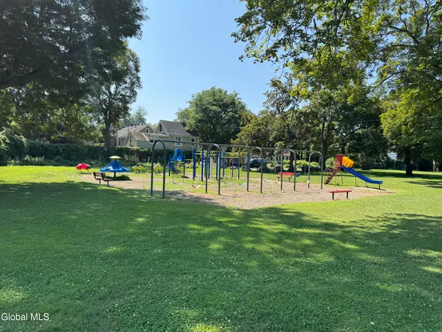 $269,900 | 19 Ingersoll Avenue, Schenectady, NY 12305