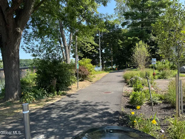 $278,500 | 19 Ingersoll Avenue, Schenectady, NY 12305