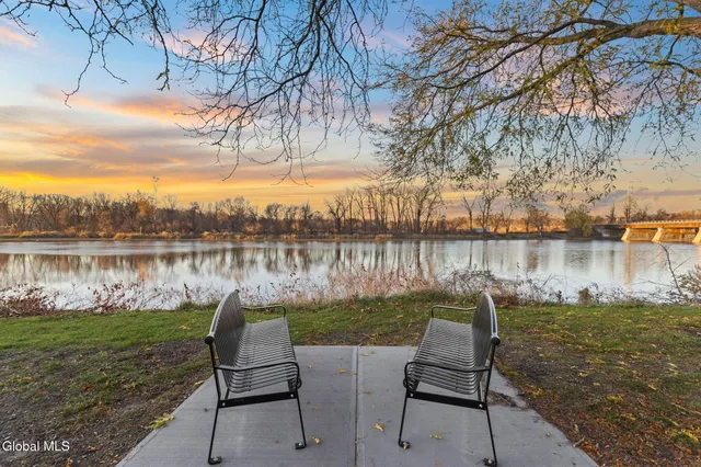 $278,500 | 19 Ingersoll Avenue, Schenectady, NY 12305