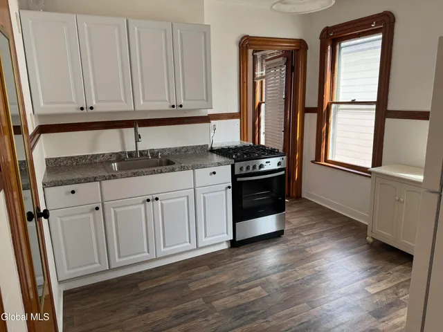 $269,900 | 19 Ingersoll Avenue, Schenectady, NY 12305