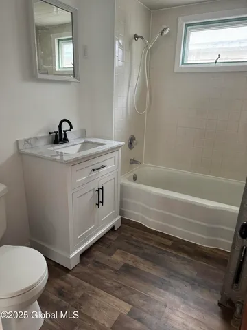 $269,900 | 19 Ingersoll Avenue, Schenectady, NY 12305