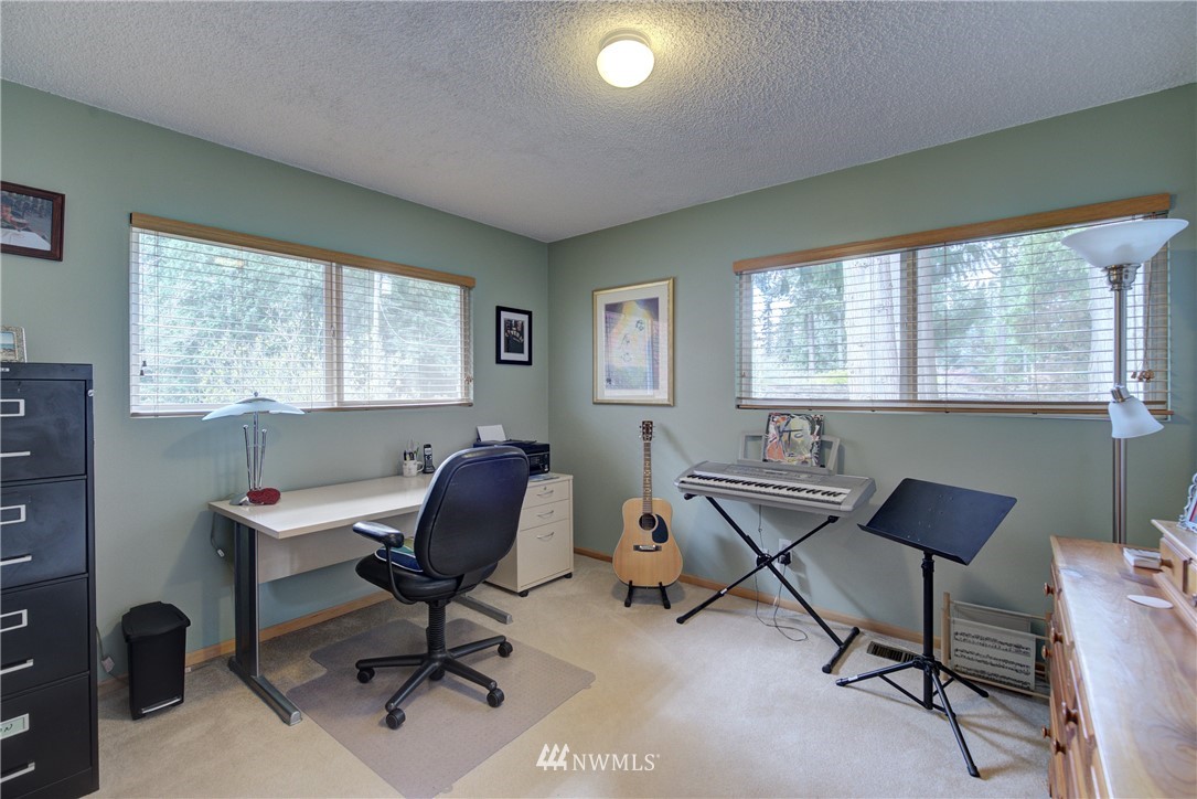 9618 Northeast 198th Street Bothell, WA 98011 - Photo 15 of 24