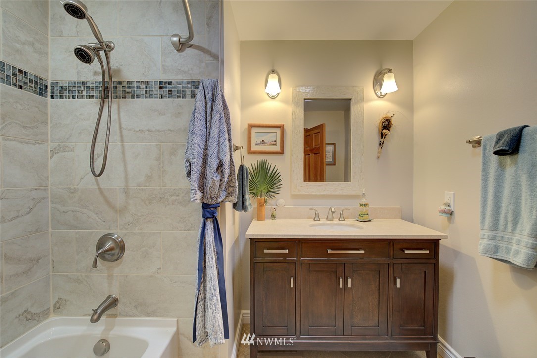 9618 Northeast 198th Street Bothell, WA 98011 - Photo 18 of 24