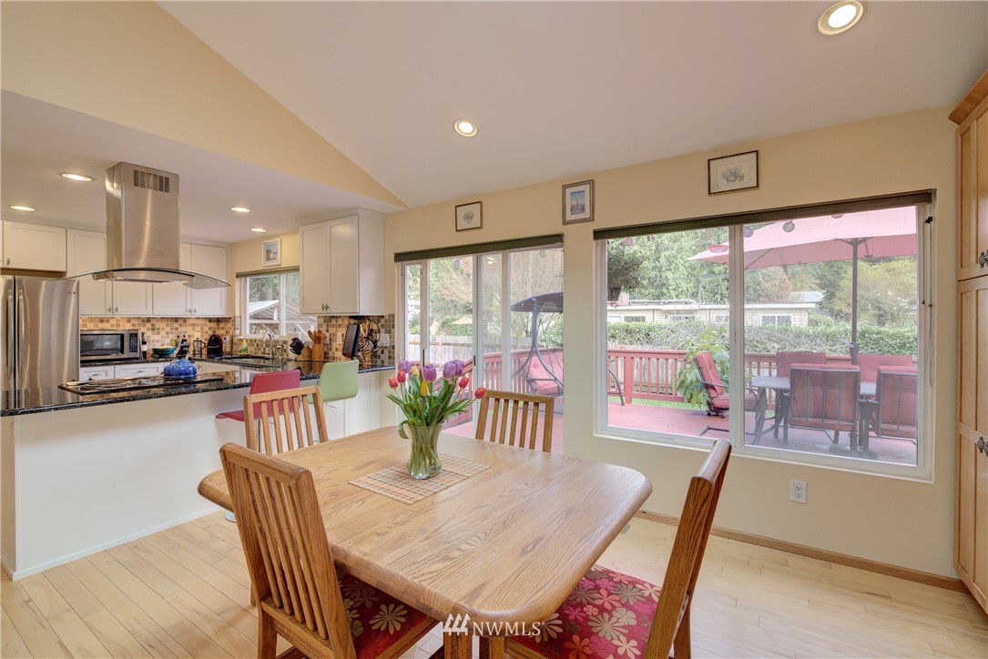 9618 Northeast 198th Street Bothell, WA 98011 - Photo 9 of 24