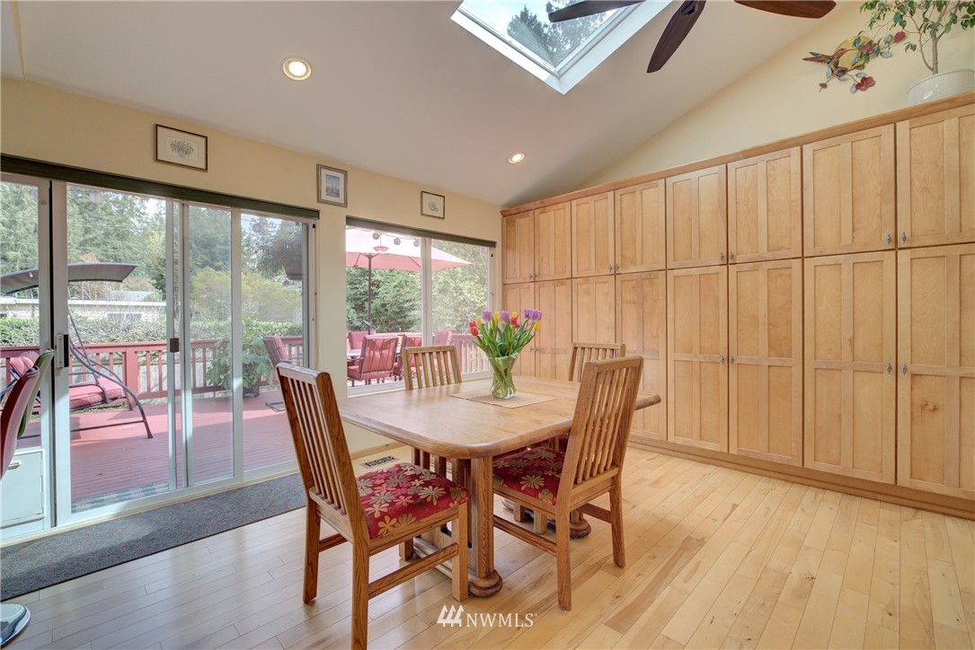 9618 Northeast 198th Street Bothell, WA 98011 - Photo 10 of 24