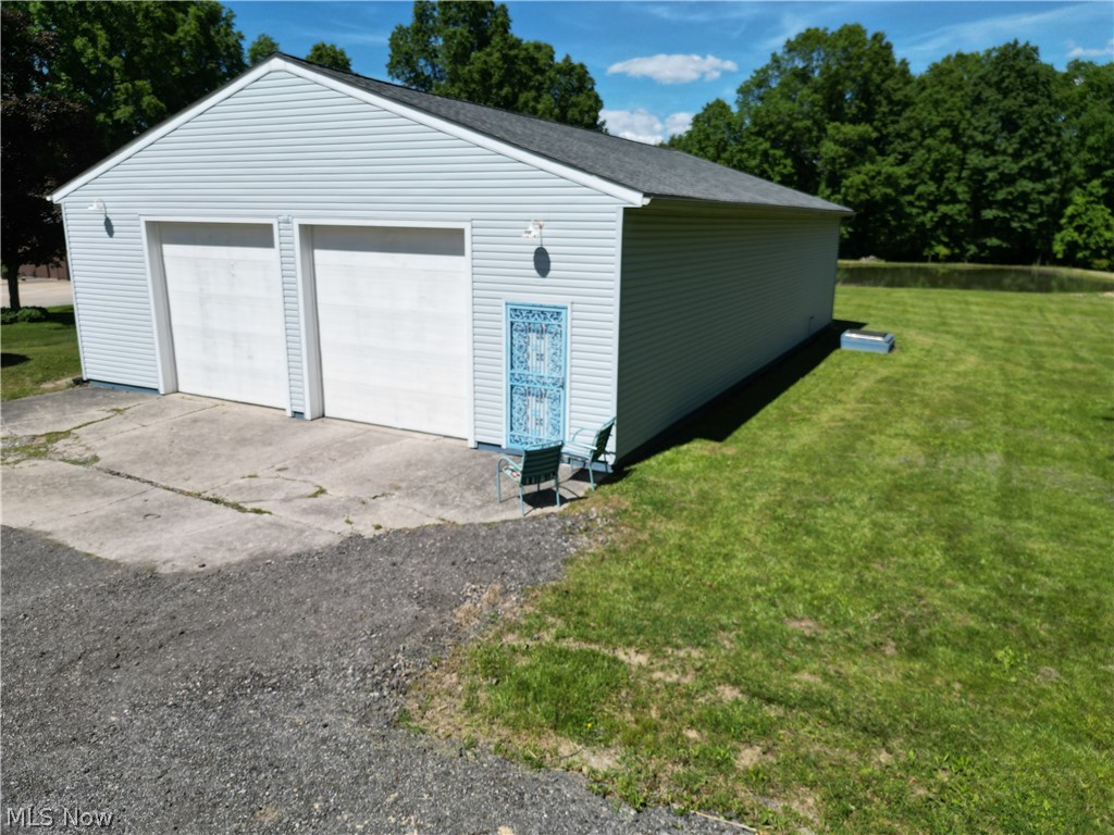 10685 Scotts Corner Road Diamond, OH 44412 - Photo 7 of 43