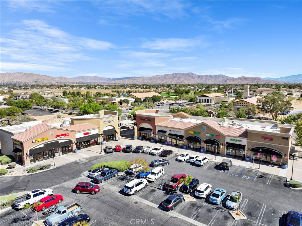13341 Navajo Road Apple Valley, CA 92308 - Photo 14 of 16 a view of a city