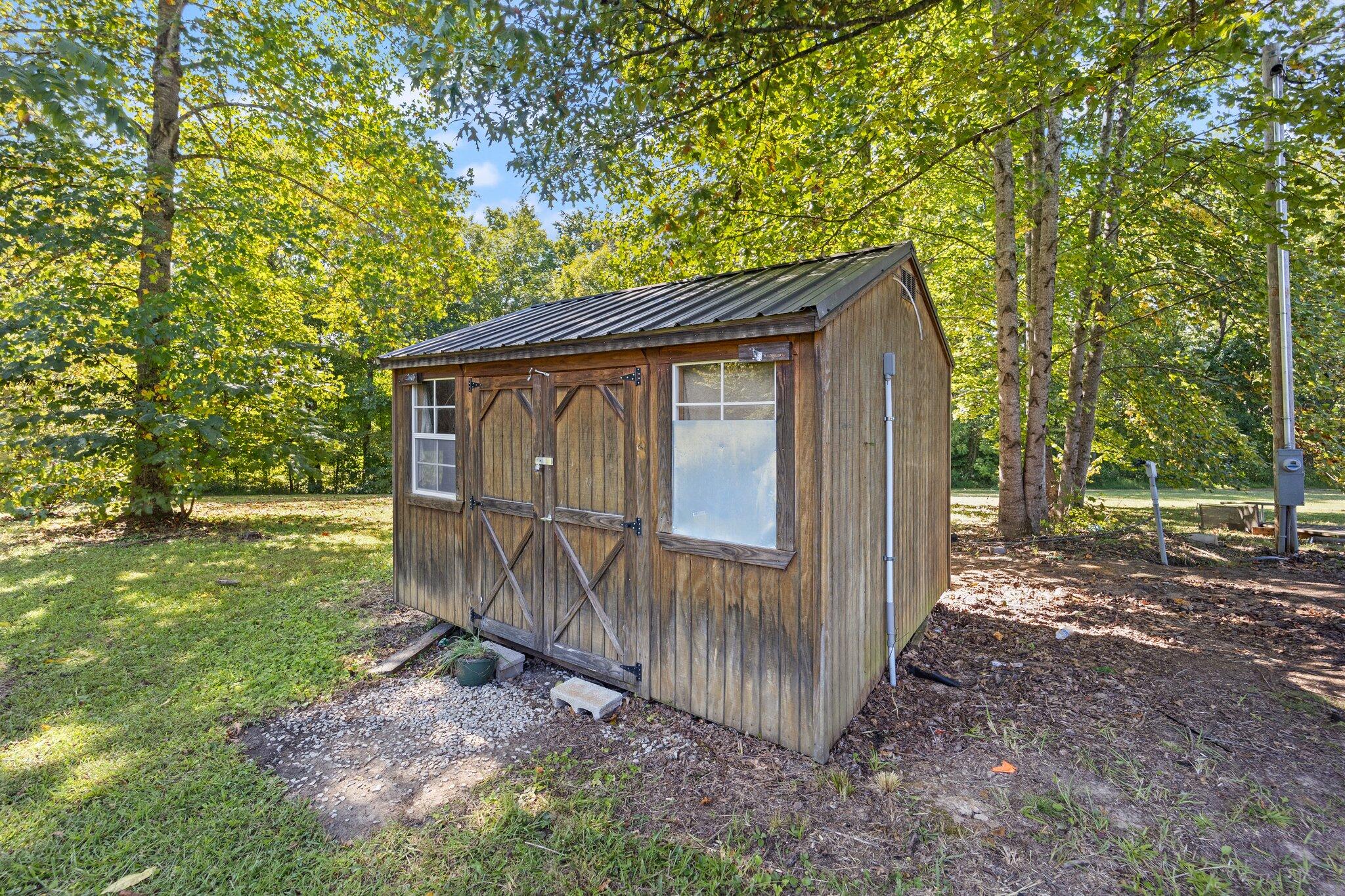 2015 Ellison Pulaski Road Eubank, KY 42567 - Photo 12 of 48 41-web-or-mls-NJ9A7378
