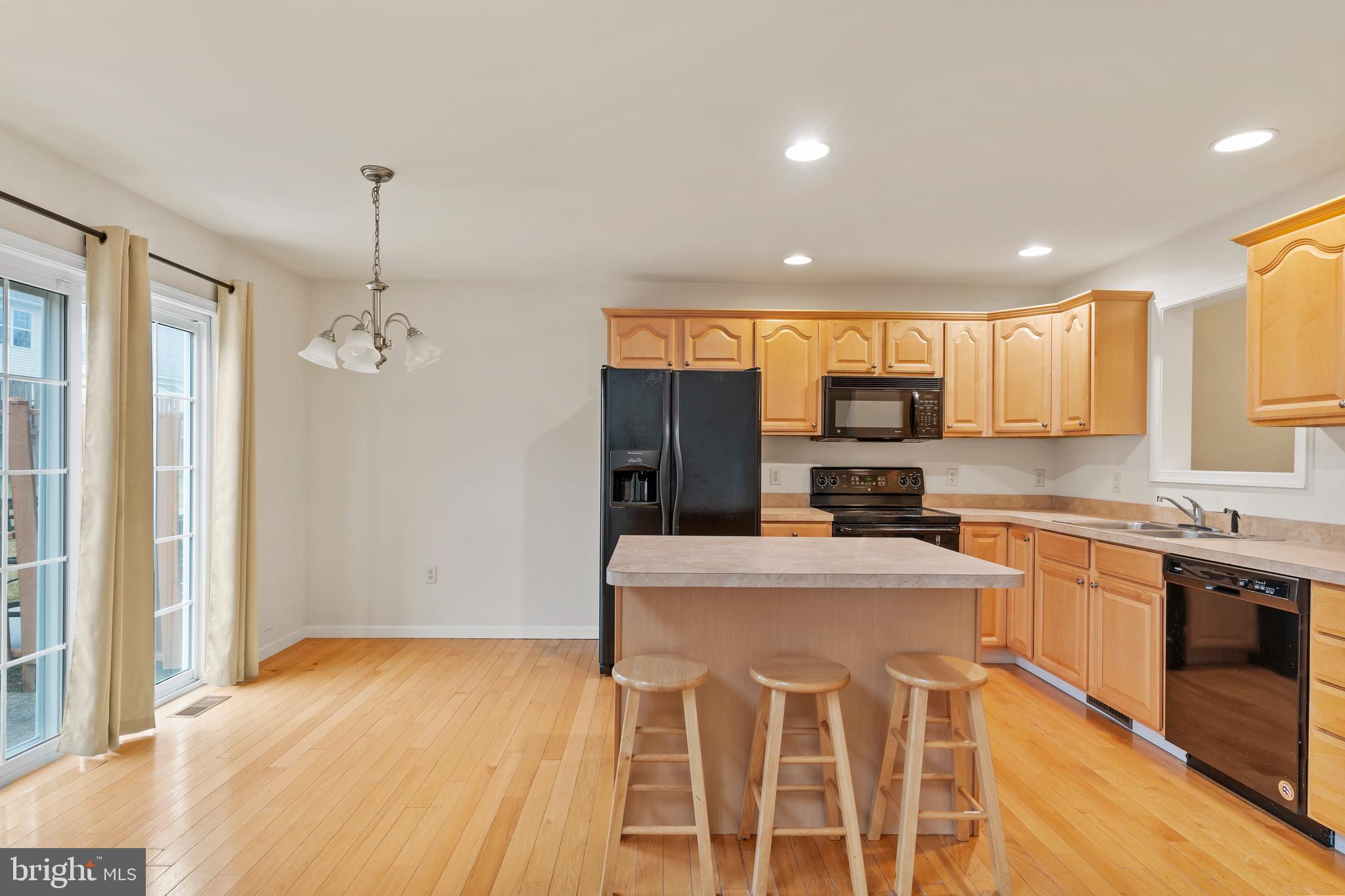 178 Mapleton Drive Harrisburg, PA 17112 - Photo 9 of 28